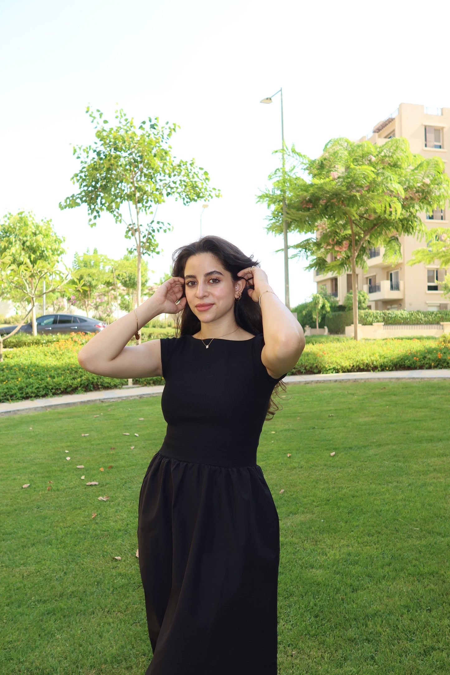 Black poplin midi dress