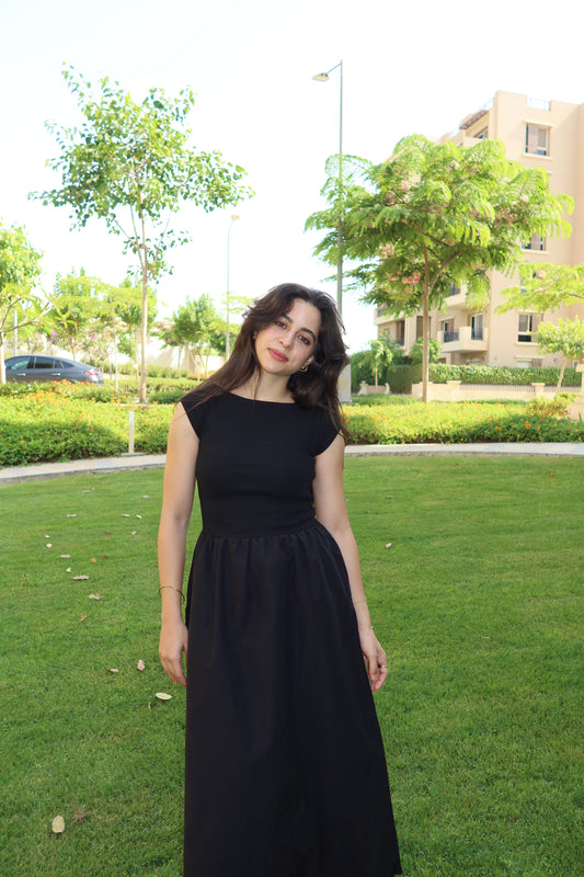 Black poplin midi dress
