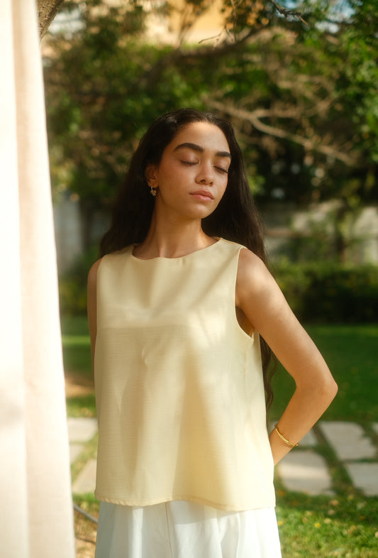 The butter yellow linen top
